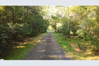 280 Sparks Lane, Pickens, SC 29671 - Photo 4