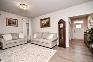 440 Oswego Ct, Greenville, SC 29607 - Photo 6