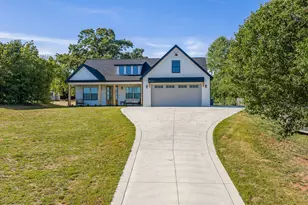 1444 Roddy Rd, Campobello, SC 29322 - Photo 4