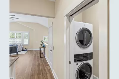 106 W Park Avenue #Apt B, Greenville, SC 29601 - Photo 26