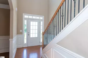 200 Sabin Ct, Simpsonville, SC 29681 - Photo 2