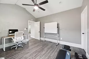 107 Chandler St, Greenville, SC 29609 - Photo 24