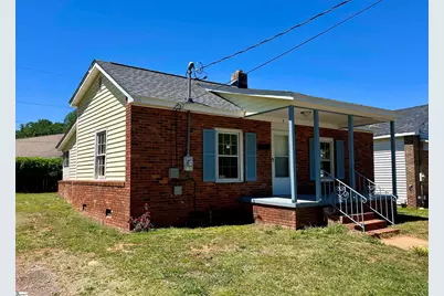 8 Clark Street, Laurens, SC 29360 - Photo 2