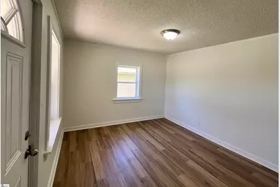 13 Clark Street, Laurens, SC 29360 - Photo 6