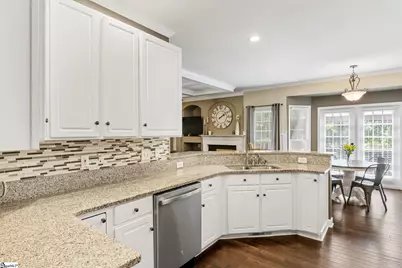 400 Marsh Creek Drive, Mauldin, SC 29662 - Photo 8