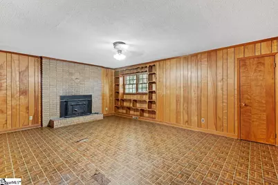 18348 25 Highway, Ware Shoals, SC 29692 - Photo 2
