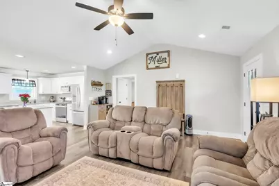 437 Cherokee Creek Road, Gaffney, SC 29341 - Photo 10