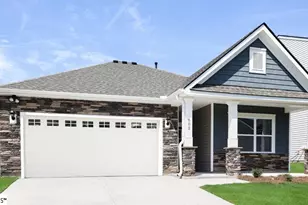 605 Bonifay Dr, Fountain Inn, SC 29644 - Photo 2