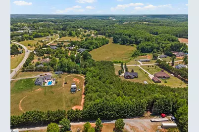 136 Prison Camp Road, Campobello, SC 29322 - Photo 12
