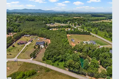 136 Prison Camp Road, Campobello, SC 29322 - Photo 2