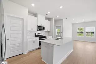 713 Parry Ct, Woodruff, SC 29388 - Photo 10