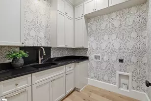 101 Sherwood St, Greenville, SC 29601 - Photo 24