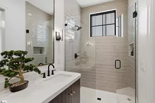 101 Sherwood St, Greenville, SC 29601 - Photo 26