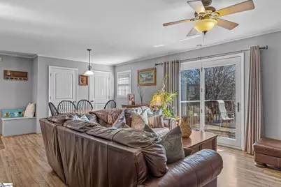 212 Balcome Boulevard, Simpsonville, SC 29681 - Photo 4