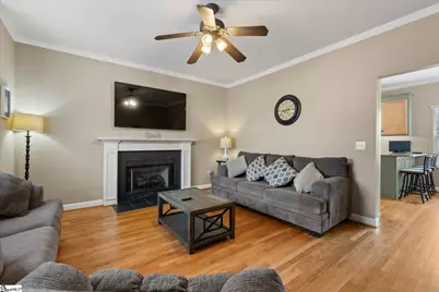 418 Legrand Boulevard, Greenville, SC 29607 - Photo 2