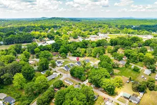 505 W D Ave, Easley, SC 29640 - Photo 12