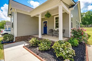 505 W D Ave, Easley, SC 29640 - Photo 2