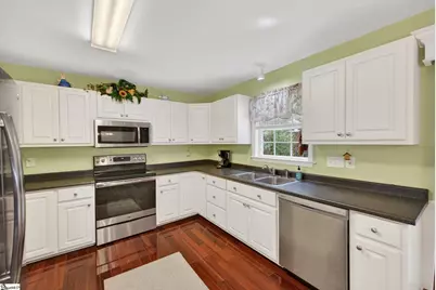 131 Ossie Hayes Road, Pickens, SC 29671 - Photo 8