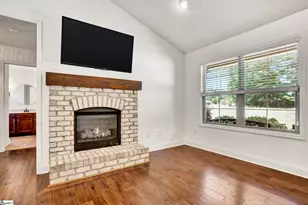 150 Pleasant Dr, Greer, SC 29651 - Photo 6