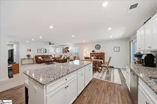 302 Stockland Trl, Fountain Inn, SC 29644 - Photo 12