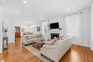 17 Hollingsworth Dr, Greenville, SC 29607 - Photo 4