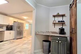 303 E Belvue Rd, Taylors, SC 29687 - Photo 12