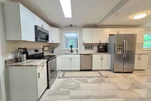 303 E Belvue Rd, Taylors, SC 29687 - Photo 6