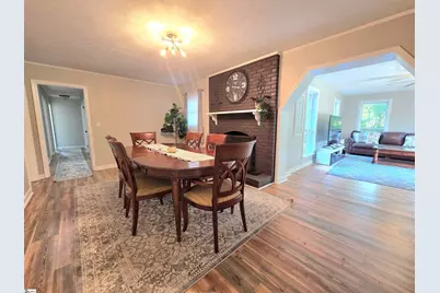 303 E Belvue Road, Taylors, SC 29687 - Photo 18