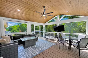204 Lowndes Ave, Greenville, SC 29607 - Photo 4