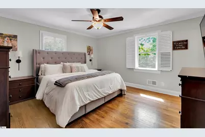 204 Lowndes Avenue, Greenville, SC 29607 - Photo 10