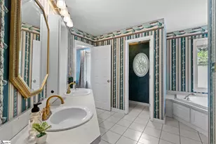 203 Country Club Dr, Laurens, SC 29360 - Photo 32