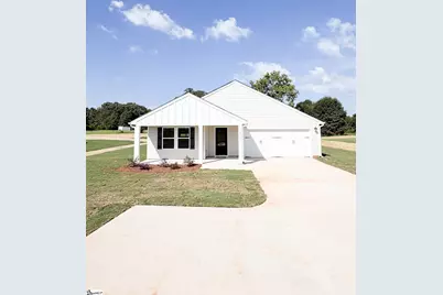 18002 Hwy 101 S, Gray Court, SC 29645 - Photo 1