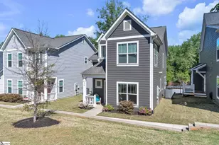 130 Lilia Hill Cir, Greenville, SC 29607 - Photo 2