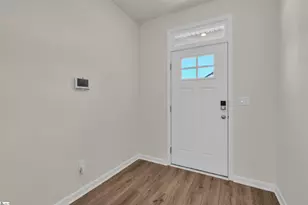 2020 Halton Oaks Dr, Spartanburg, SC 29303 - Photo 2