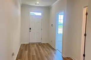 2044 Halton Oaks Dr, Spartanburg, SC 29303 - Photo 2