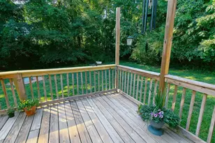 325 Brewton Rd, Spartanburg, SC 29301 - Photo 2