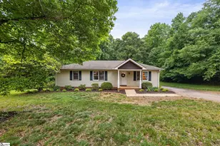 325 Brewton Rd, Spartanburg, SC 29301 - Photo 1