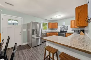 325 Brewton Rd, Spartanburg, SC 29301 - Photo 6