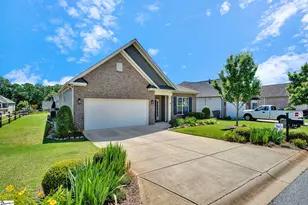 234 Reedy Springs Ln, Greenville, SC 29605 - Photo 2