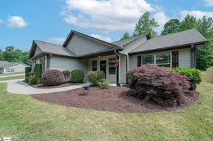 452 Bowers Rd, Travelers Rest, SC 29690 - Photo 4