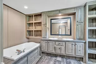 12204 Old White Horse Rd, Travelers Rest, SC 29690 - Photo 16