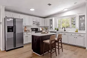 139 Blue Ridge Rd, Campobello, SC 29322 - Photo 4