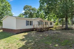 139 Blue Ridge Rd, Campobello, SC 29322 - Photo 2