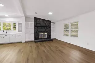 139 Blue Ridge Rd, Campobello, SC 29322 - Photo 6