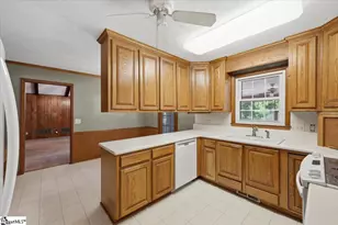 7 Norwich Dr, Greenville, SC 29609 - Photo 10