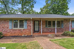 7 Norwich Dr, Greenville, SC 29609 - Photo 2