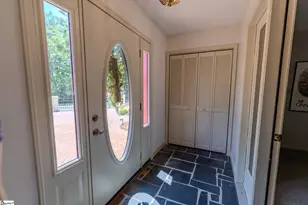 124 Timberlake Cir, Inman, SC 29349 - Photo 2