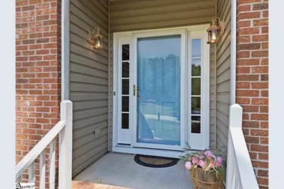 407 Roberts Road, Taylors, SC 29687 - Photo 2