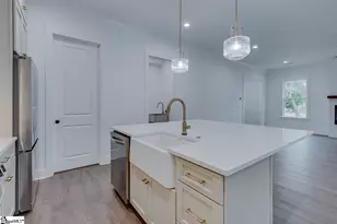 413 Jones Ave, Simpsonville, SC 29681 - Photo 8