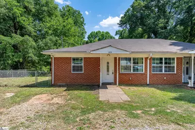 302 Churchill Circle, Greenville, SC 29605 - Photo 2